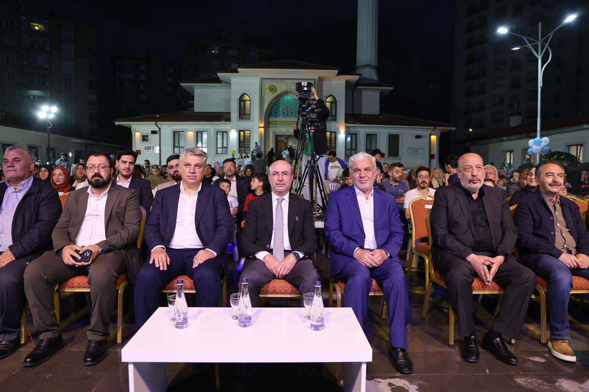 Konya’da Kur’an-ı Kerim ışığında 130 minik yetişti 28